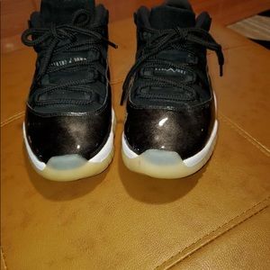 Jordan Bred 11s